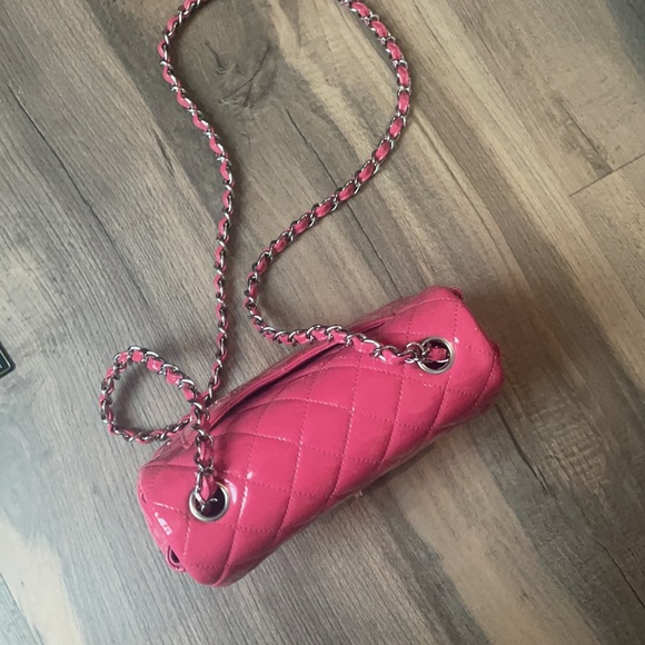 Chanel Pink Mini Flap patent  Crossbody Bag - Picture 6 of 17